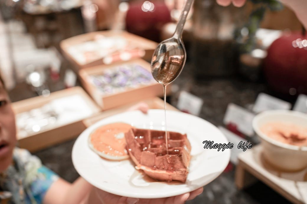 台北萬豪酒店GARDEN KITCHEN自助式早餐,超豐盛九大區buffet,大片落地窗面對花園吃早餐,高級感滿滿超療癒 - 第65張圖 台北萬豪酒店GARDEN KITCHEN自助式早餐,超豐盛九大區buffet,大片落地窗面對花園吃早餐,高級感滿滿超療癒