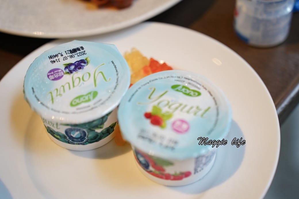 台北萬豪酒店GARDEN KITCHEN自助式早餐，超豐盛九大區buffet，大片落地窗面對花園吃早餐，高級感滿滿超療癒