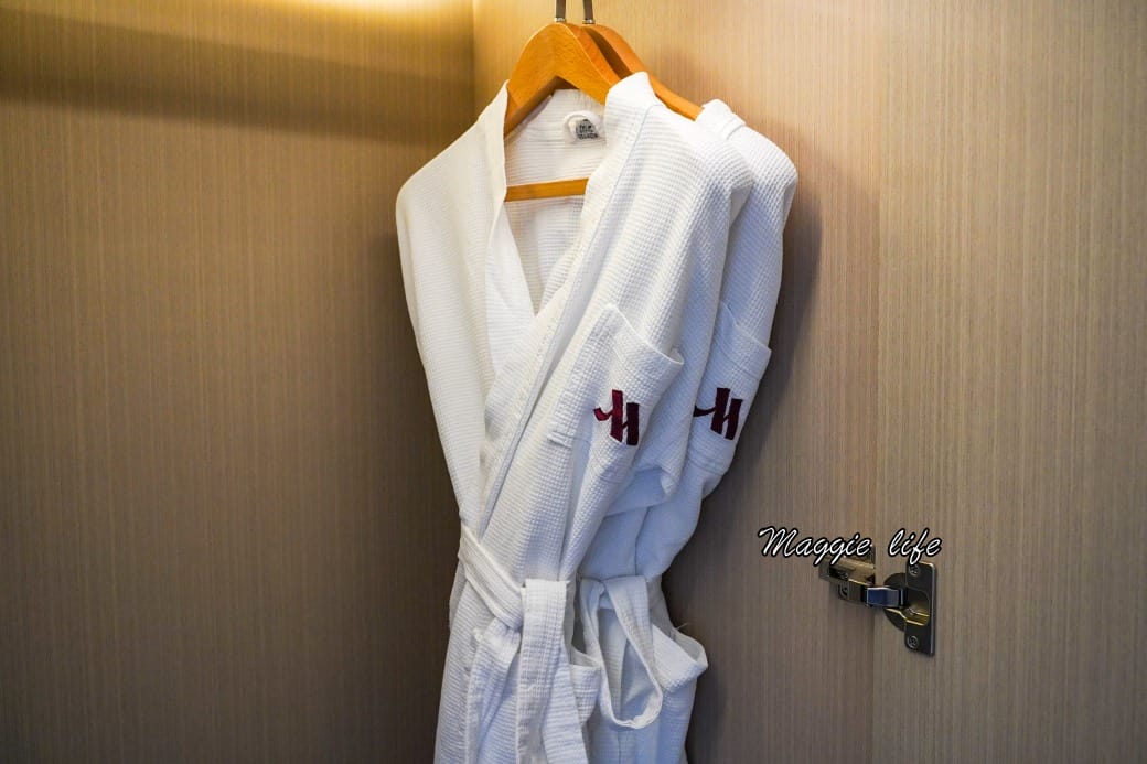 台北萬豪酒店住宿開箱，高空摩天輪景觀，天際泳池，親子住房玩到瘋，最新房價