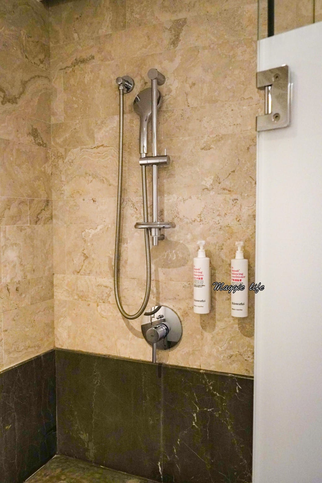 台北萬豪酒店住宿開箱，高空摩天輪景觀，天際泳池，親子住房玩到瘋，最新房價