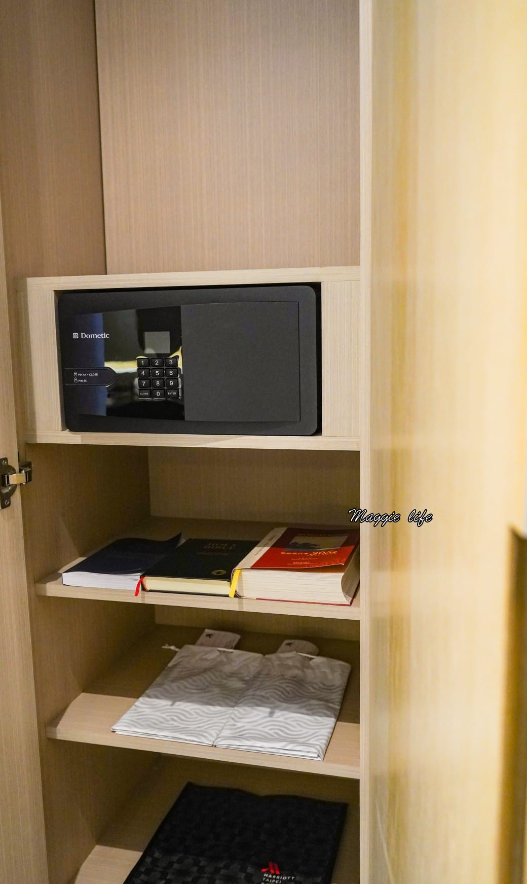 台北萬豪酒店住宿開箱，高空摩天輪景觀，天際泳池，親子住房玩到瘋，最新房價