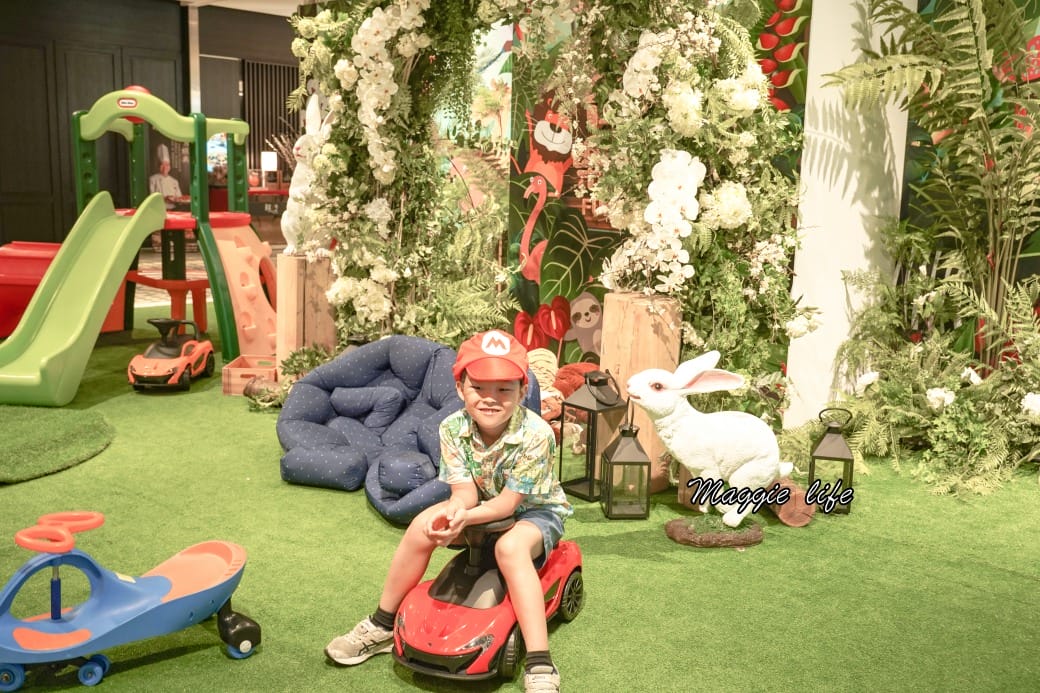 台北住宿台北萬豪酒店Marriott Taipei開箱｜親子奇幻樂遊島 ，游泳池，再送免費搭美麗華摩天輪