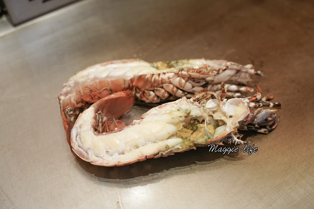 台北萬豪酒店Mark’s Teppenyaki鐵板燒，雙人午間海陸套餐，頂級龍蝦鮑魚肋眼超適合慶生約會，父親節母親節，限定優惠中