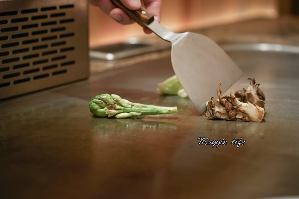 台北萬豪酒店Mark’s Teppenyaki鐵板燒，雙人午間海陸套餐，頂級龍蝦鮑魚肋眼超適合慶生約會，父親節母親節，限定優惠中