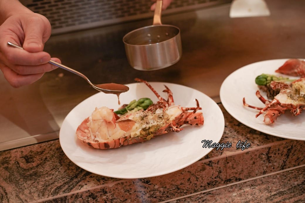 台北萬豪酒店Mark’s Teppenyaki鐵板燒，雙人午間海陸套餐，頂級龍蝦鮑魚肋眼超適合慶生約會，父親節母親節，限定優惠中