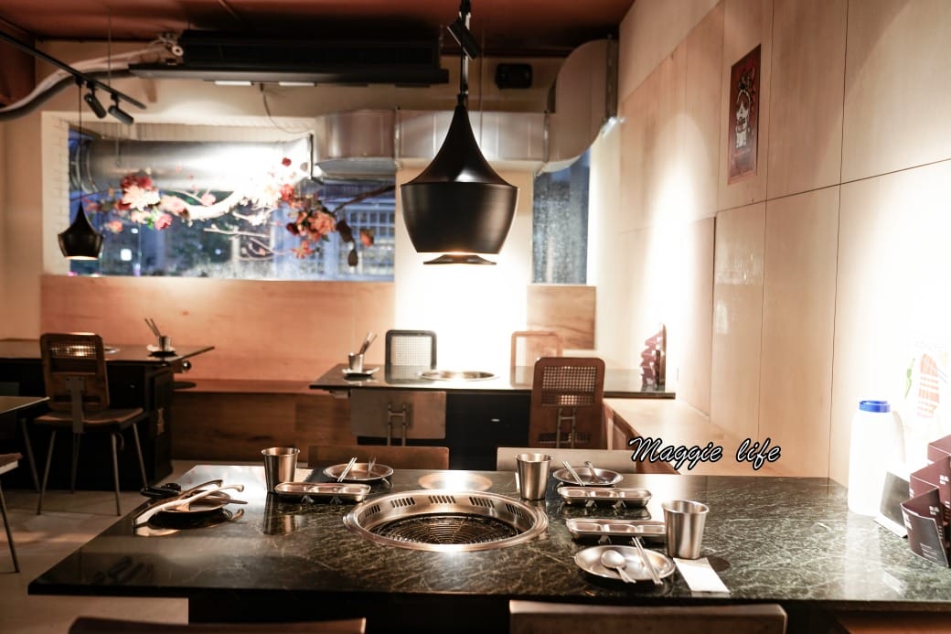 台北韓江烤肉市民總店，秒到韓國的好味道韓國道地烤肉店，韓式小菜無限供應無限續，沒在韓國的日子就來這裡吧！