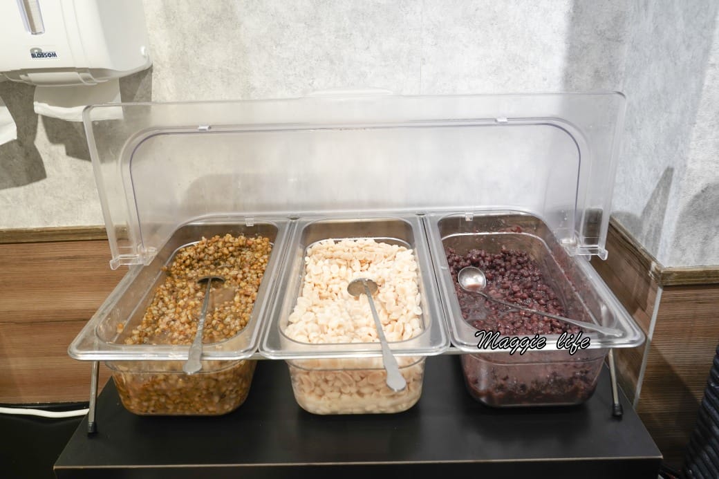 麵大廚牛肉麵有豆花豆漿吃到飽，還有蜜芋頭，真的被豆花耽誤的牛肉麵店