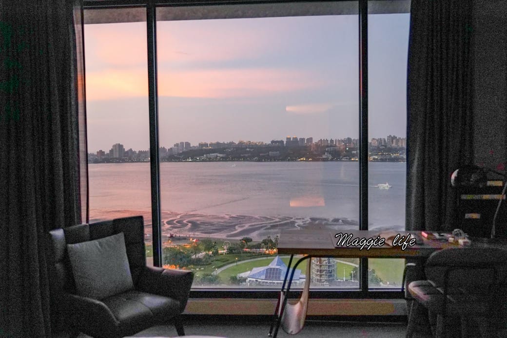 八里福朋喜來登酒店開箱，無邊際泳池一望無際還有黃金湯屋泡湯，早晚餐全系列開箱