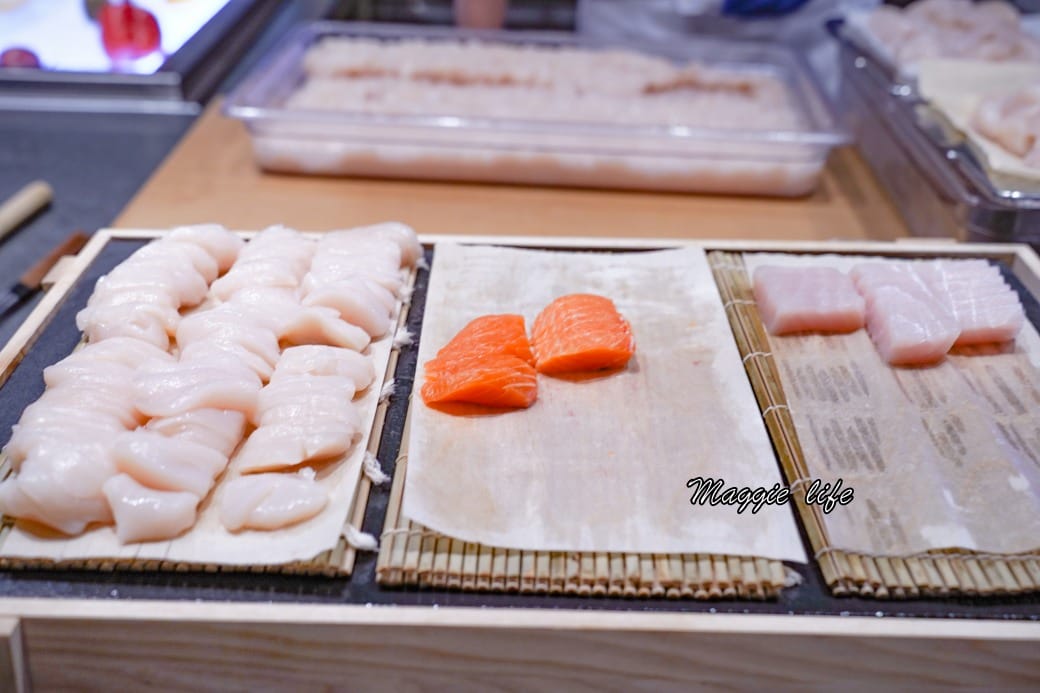 新北八里福朋喜來登吃到飽The Mesh Kitchen，生食級干貝爆炸好吃，buffet假日完整菜色