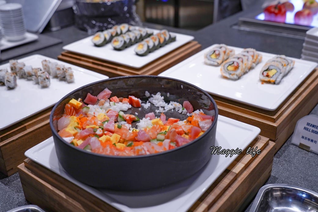 新北八里福朋喜來登吃到飽The Mesh Kitchen，生食級干貝爆炸好吃，buffet假日完整菜色