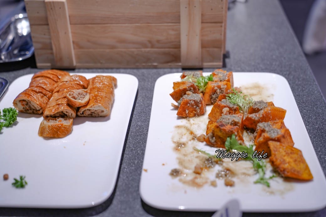 新北八里福朋喜來登吃到飽The Mesh Kitchen，生食級干貝爆炸好吃，buffet假日完整菜色