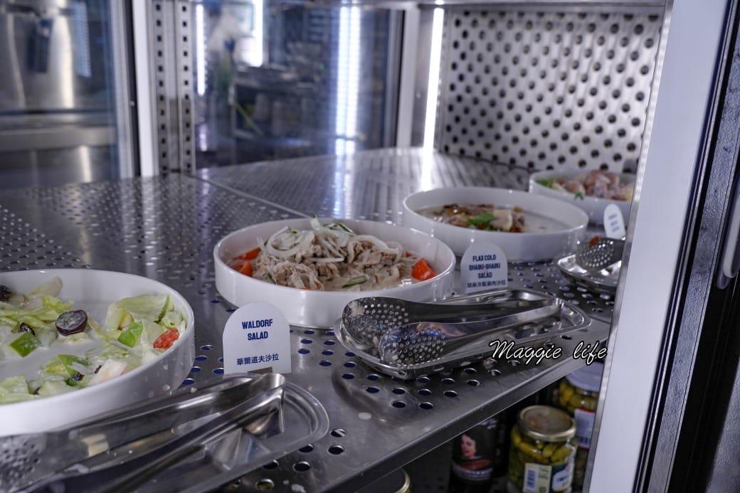 新北八里福朋喜來登吃到飽The Mesh Kitchen，生食級干貝爆炸好吃，buffet假日完整菜色