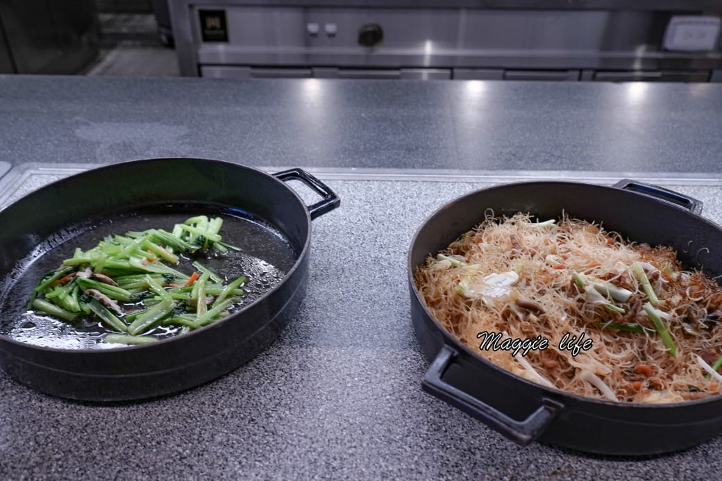 新北八里福朋喜來登吃到飽The Mesh Kitchen，生食級干貝爆炸好吃，buffet假日完整菜色