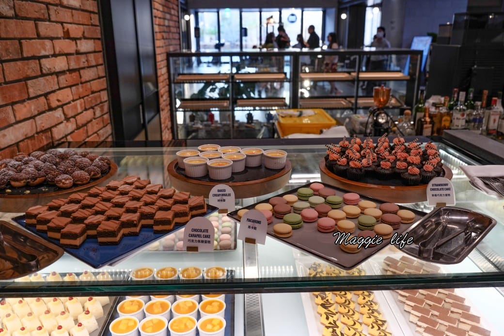 新北八里福朋喜來登吃到飽The Mesh Kitchen，生食級干貝爆炸好吃，buffet假日完整菜色