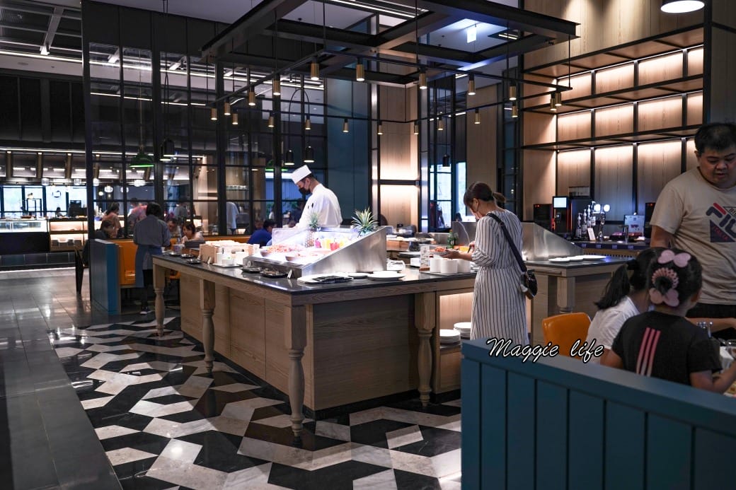 新北八里福朋喜來登吃到飽The Mesh Kitchen，生食級干貝爆炸好吃，buffet假日完整菜色