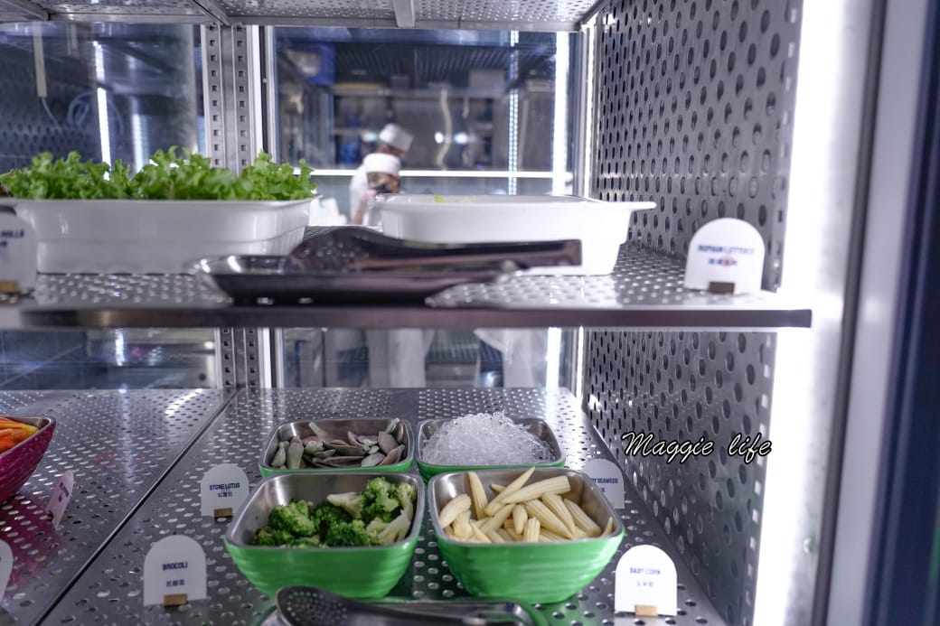 新北八里福朋喜來登吃到飽The Mesh Kitchen，生食級干貝爆炸好吃，buffet假日完整菜色