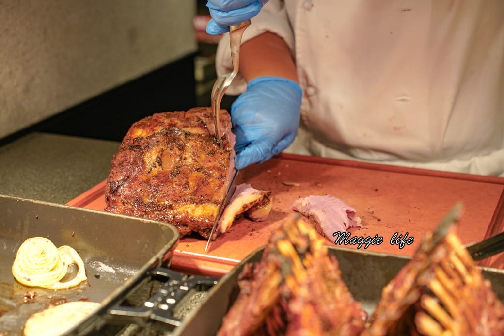 新北八里福朋喜來登吃到飽The Mesh Kitchen，生食級干貝爆炸好吃，buffet假日完整菜色