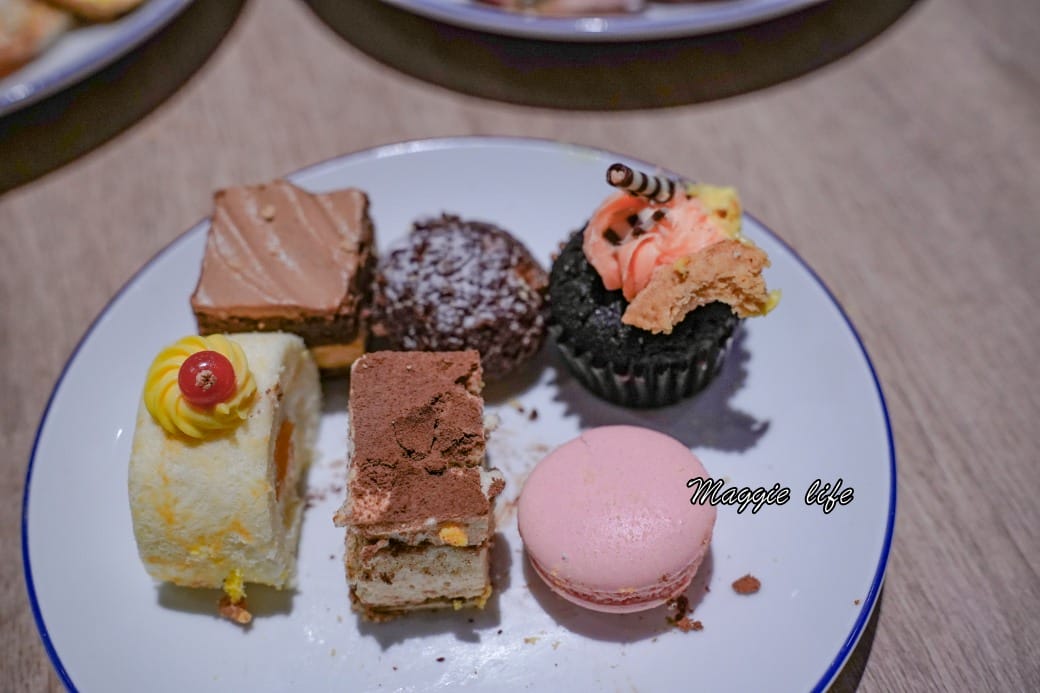 新北八里福朋喜來登吃到飽The Mesh Kitchen，生食級干貝爆炸好吃，buffet假日完整菜色