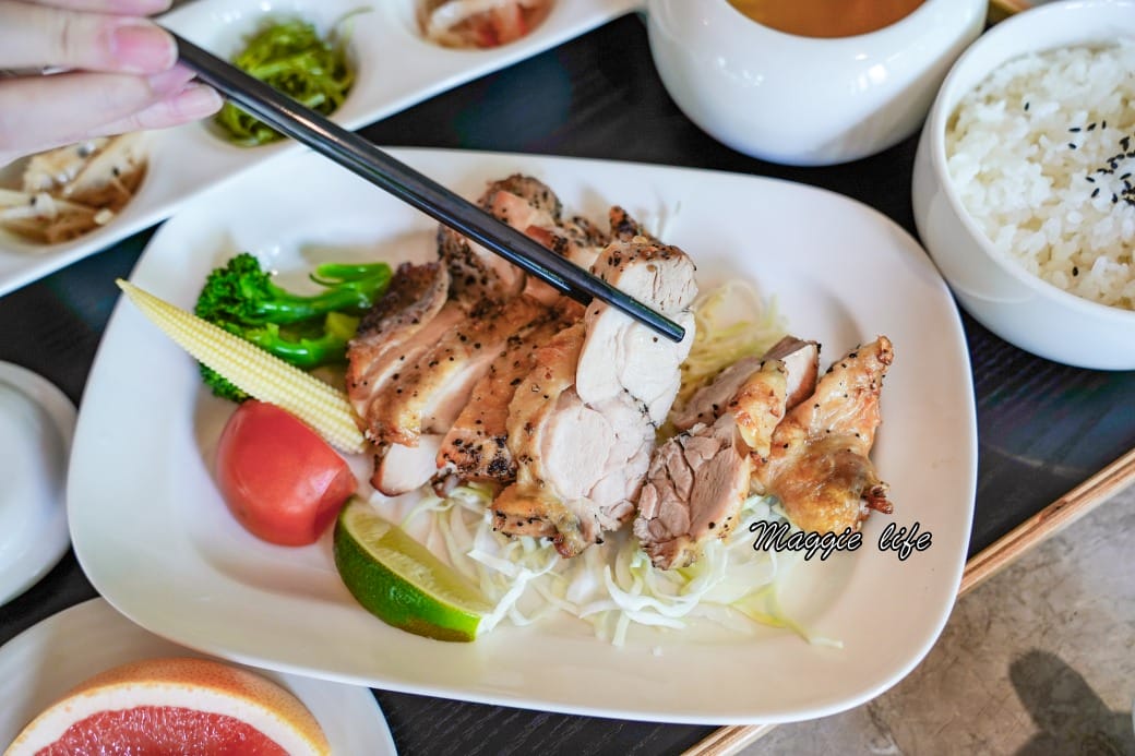 台北和逸飯店THE Lounge，一整排陽光玻璃窗，城市裡的小綠洲，中式午間套餐CP值爆炸高