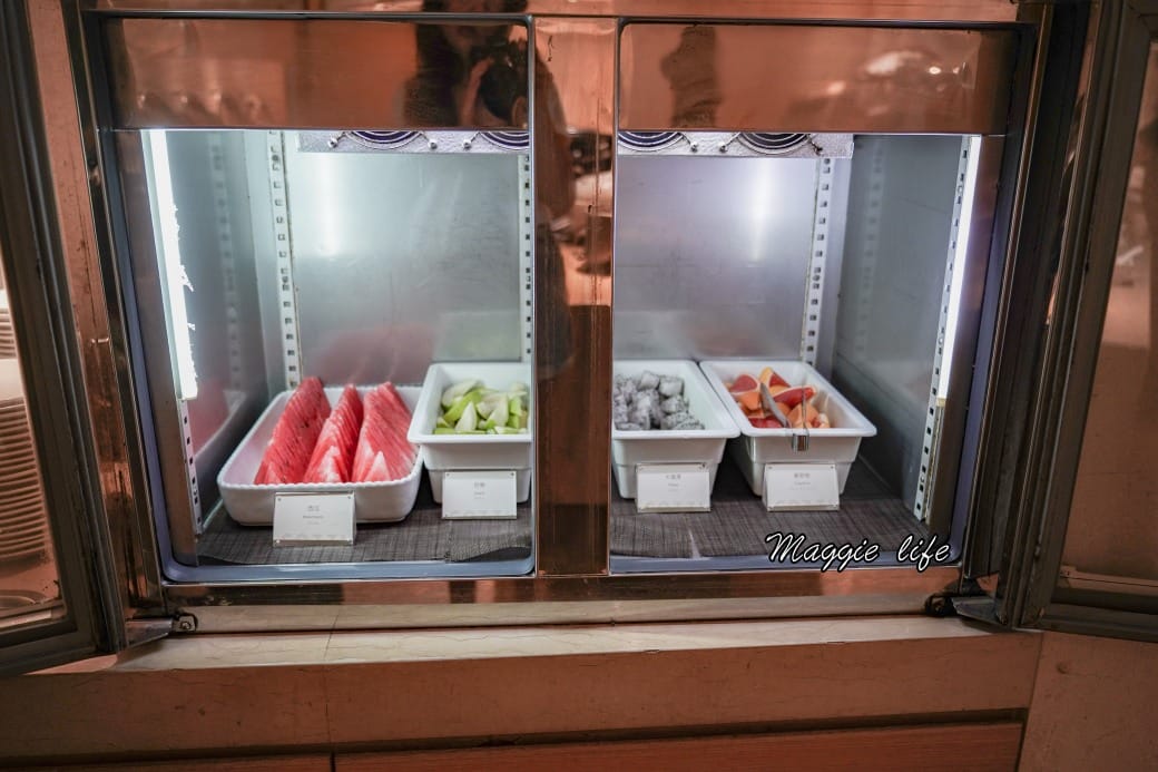 台北飯店推薦｜和逸飯店台北民生館自助早餐吃到飽THE Lounge，豐富精緻的自助早餐居然只要450元就可以吃得到，整整吃3.5小時，可以飽一整天
