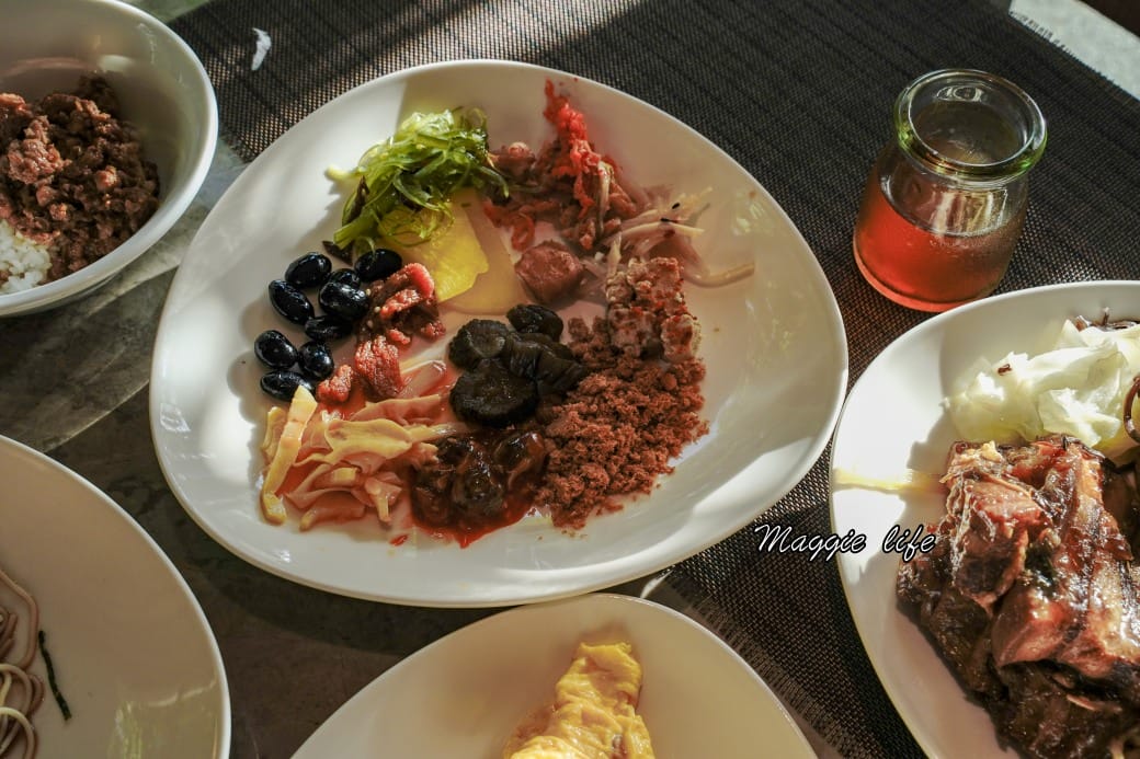 台北飯店推薦｜和逸飯店台北民生館自助早餐吃到飽THE Lounge，豐富精緻的自助早餐居然只要450元就可以吃得到，整整吃3.5小時，可以飽一整天