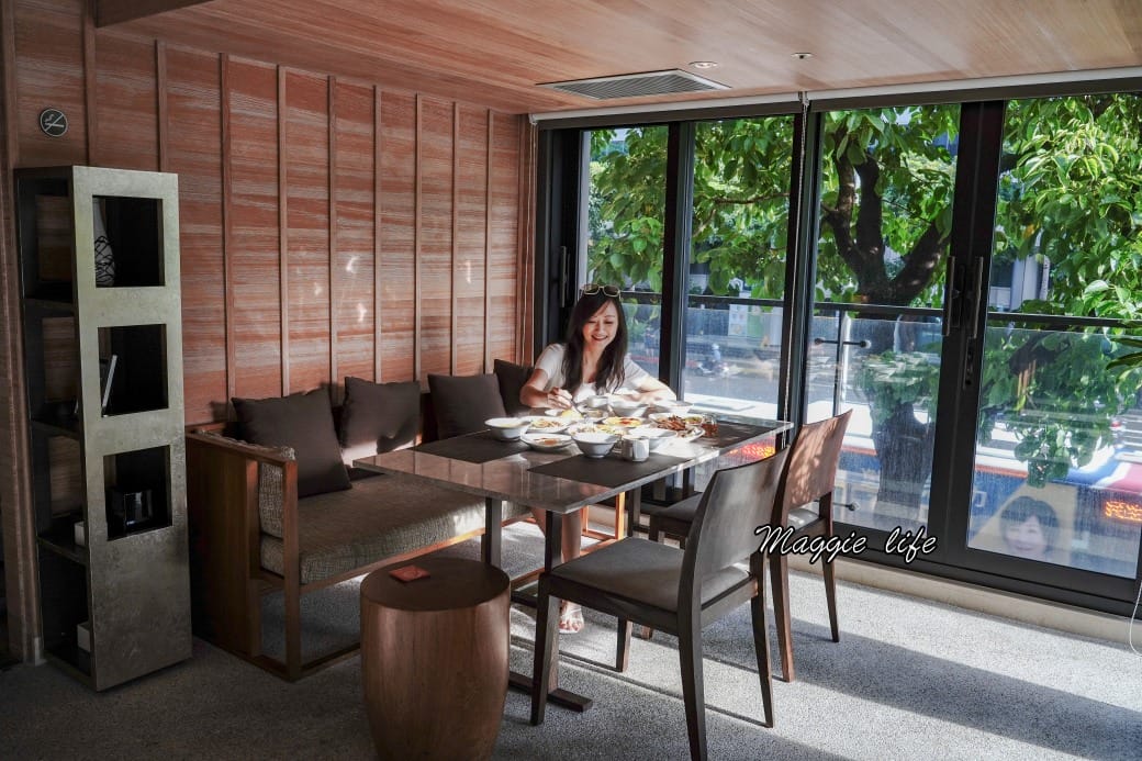 台北飯店推薦｜和逸飯店台北民生館自助早餐吃到飽THE Lounge，豐富精緻的自助早餐居然只要450元就可以吃得到，整整吃3.5小時，可以飽一整天