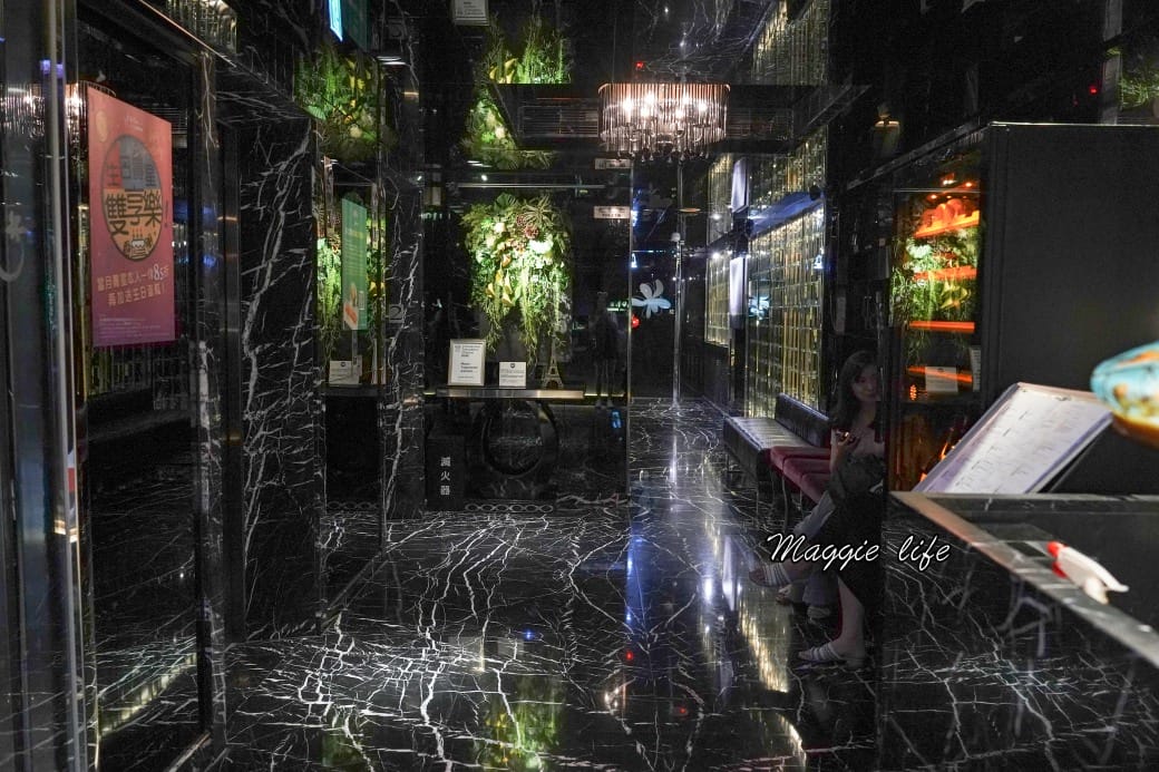 墨賞新鐵板料理Mosun，忠孝敦化美食約會餐廳CP值高，氣氛超好有儀式感，還吃得到鮑魚，限時優惠價