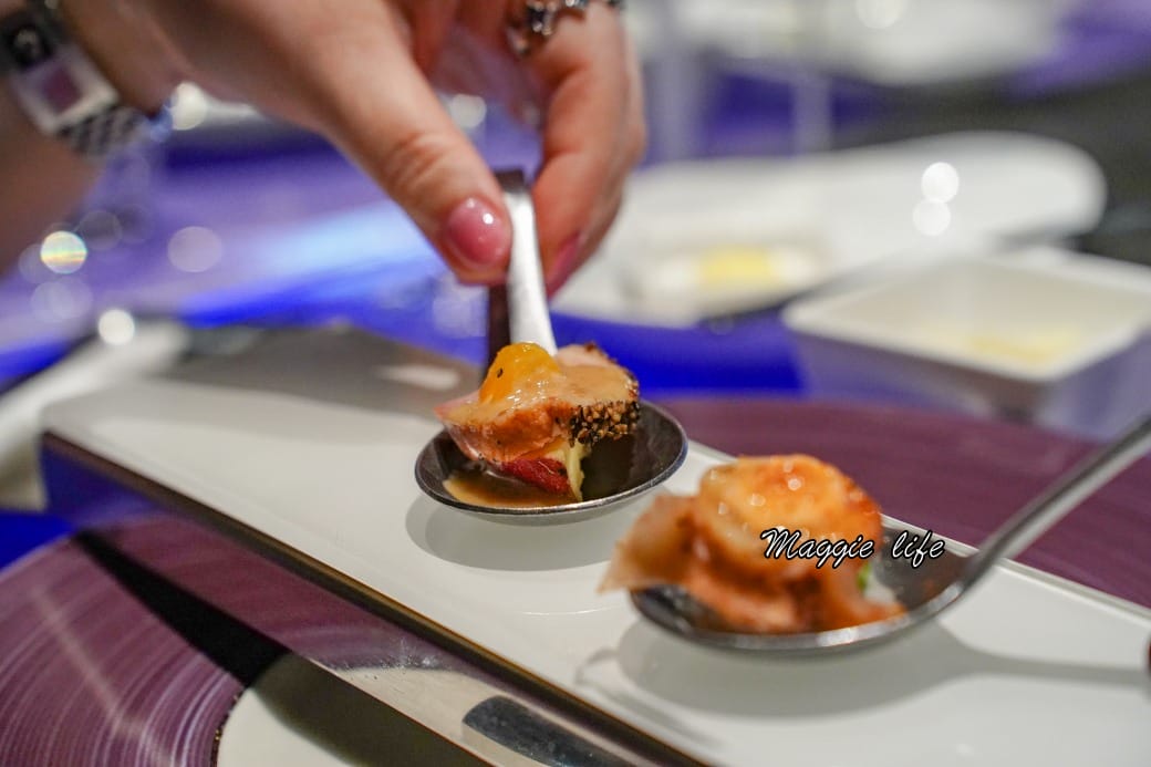 墨賞新鐵板料理Mosun，忠孝敦化美食約會餐廳CP值高，氣氛超好有儀式感，還吃得到鮑魚，限時優惠價