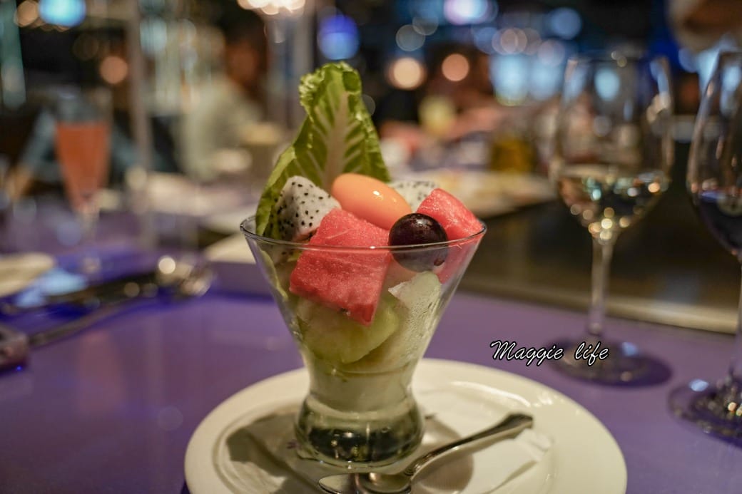 墨賞新鐵板料理Mosun，忠孝敦化美食約會餐廳CP值高，氣氛超好有儀式感，還吃得到鮑魚，限時優惠價