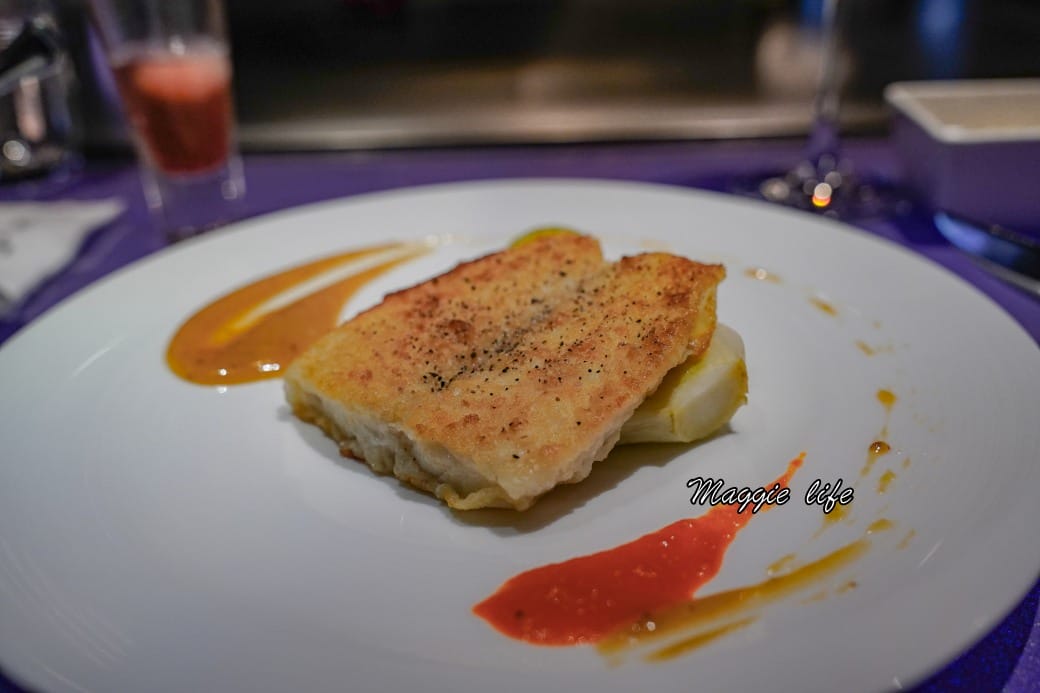 墨賞新鐵板料理Mosun，忠孝敦化美食約會餐廳CP值高，氣氛超好有儀式感，還吃得到鮑魚，限時優惠價