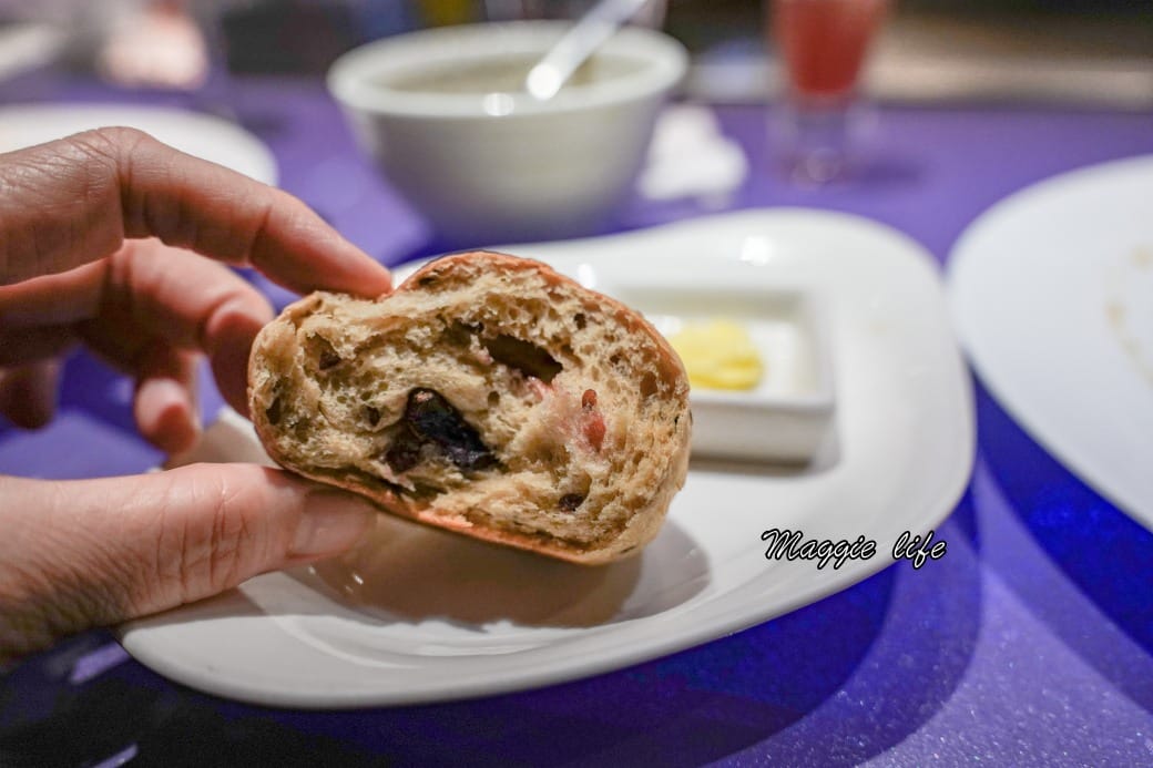 墨賞新鐵板料理Mosun，忠孝敦化美食約會餐廳CP值高，氣氛超好有儀式感，還吃得到鮑魚，限時優惠價