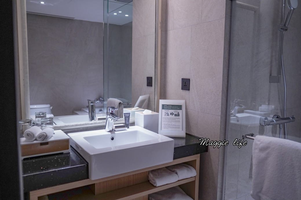 桃園喜來登飯店，桃園親子飯店，泳池SPA大型遊樂區跟小孩度假就是這裡