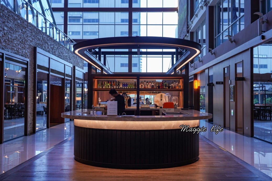 桃園喜來登酒店優廚西餐廳吃到飽｜松葉蟹腳、北海道干貝、龍蝦吃到飽，CP值爆高