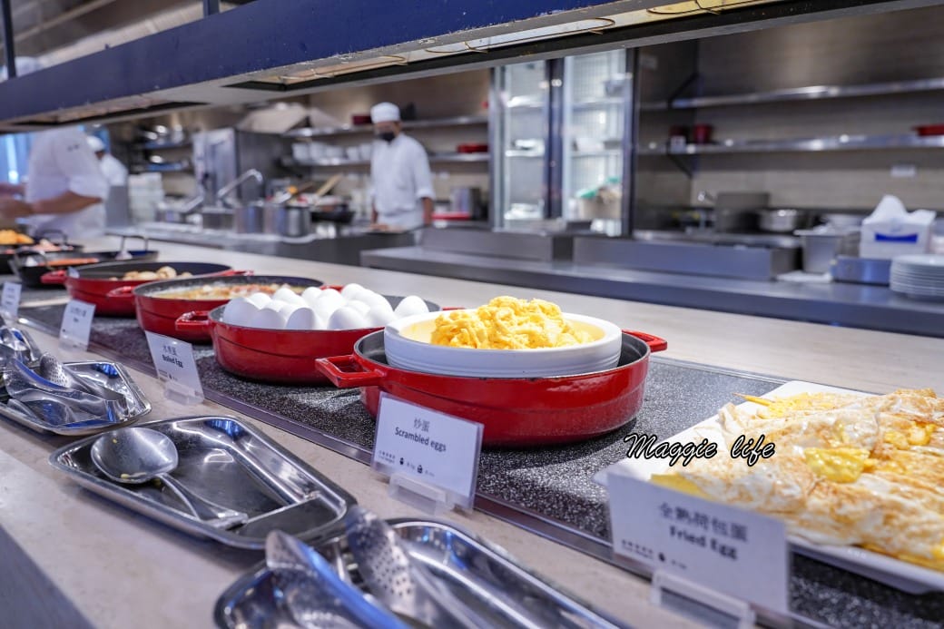 桃園喜來登酒店｜自助早餐吃到飽，15大區豐盛食材中式西式港式一次看仔細，超級豐盛早餐，自己花錢來吃也很甘願