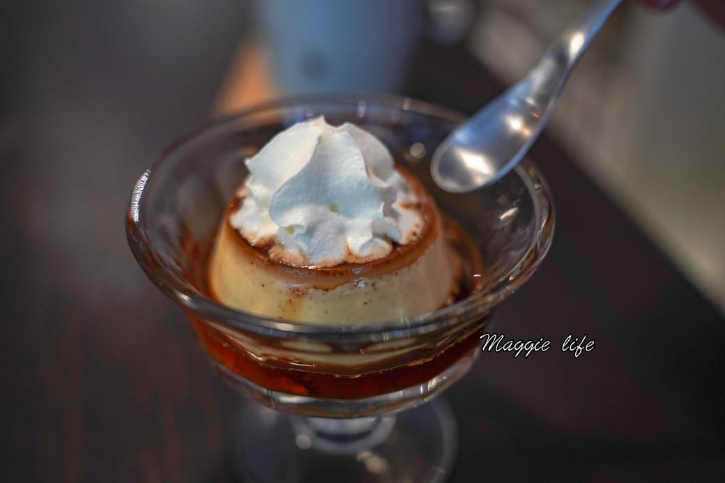 聲色SoundsGood|台北永康街東門站黑膠唱片咖啡廳,甜點好吃,簡直變成黑膠博物館,還可以聽黑膠唱片 - 第34張圖 聲色SoundsGood|台北永康街東門站黑膠唱片咖啡廳,甜點好吃,簡直變成黑膠博物館,還可以聽黑膠唱片