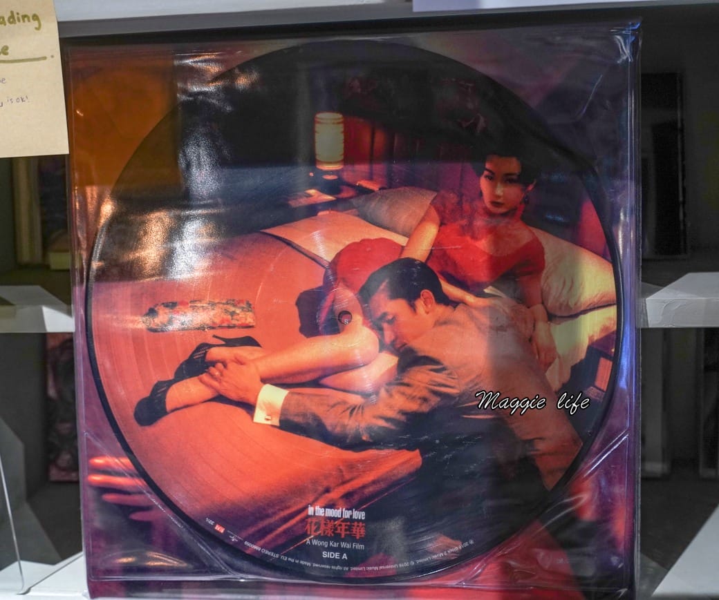 聲色SoundsGood｜台北永康街東門站黑膠唱片咖啡廳，甜點好吃，簡直變成黑膠博物館，還可以聽黑膠唱片