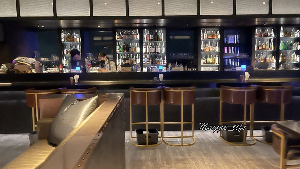 台北萬豪20樓INGE’S Bar & Grill 無敵景觀餐廳，約會慶生選這間，270度台北101景觀