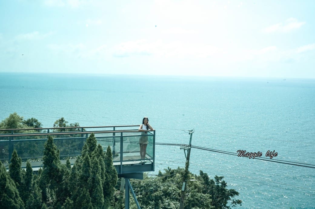 高雄柴山1號海洋咖啡，海景第一排景觀餐廳，玻璃天空步道美景超好拍，新開幕