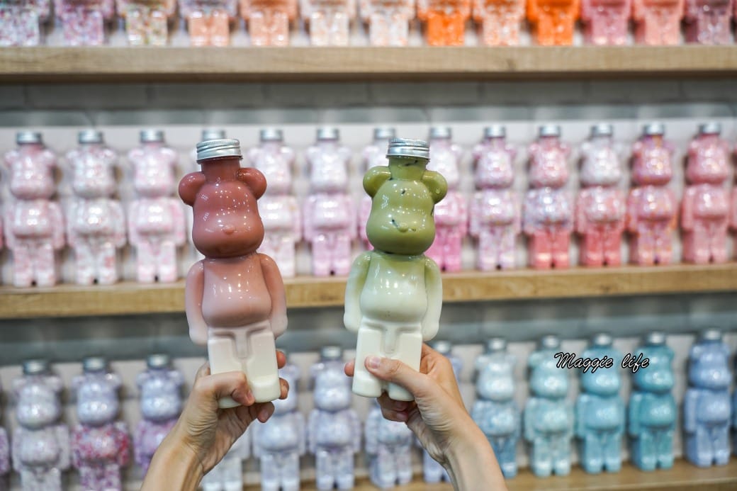 高雄鹽埕小熊奶茶,超萌小熊奶茶,彩虹熊熊牆必打卡超好拍,IG爆紅,少女心大噴發 - 第14張圖 高雄鹽埕小熊奶茶,超萌小熊奶茶,彩虹熊熊牆必打卡超好拍,IG爆紅,少女心大噴發