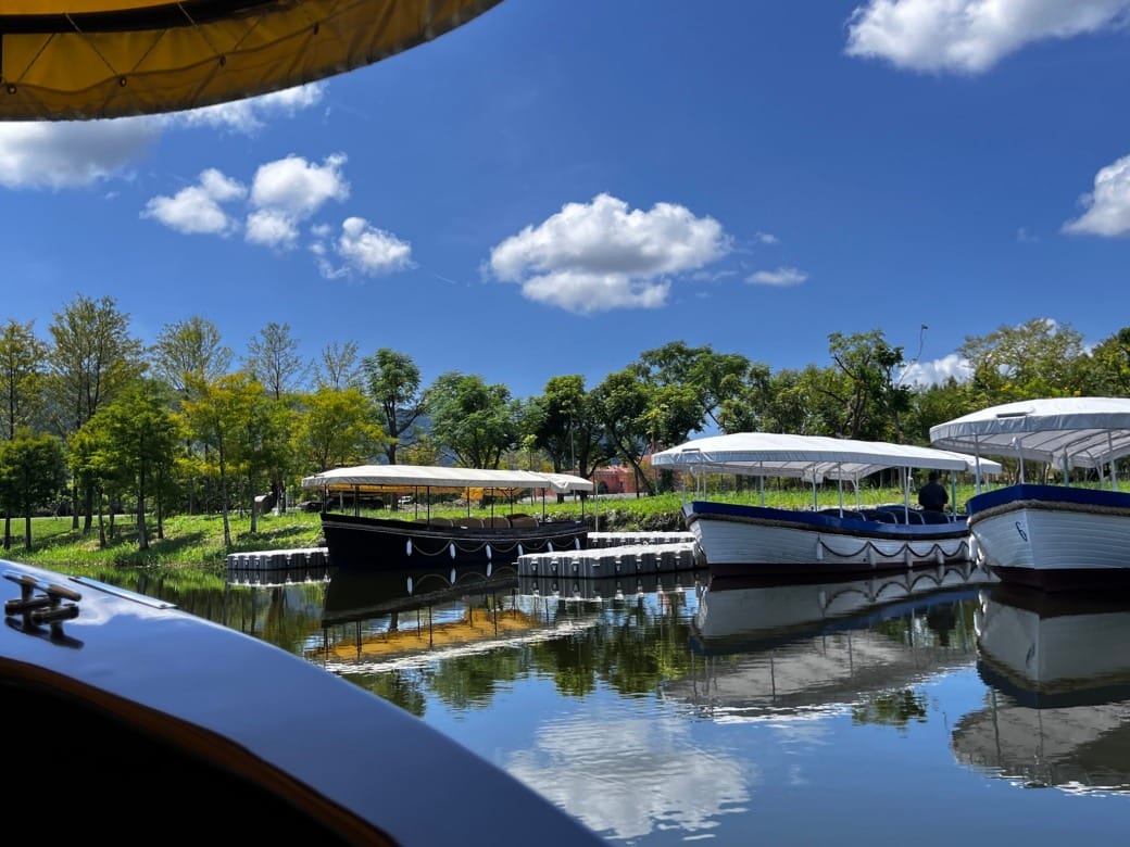 花蓮a2水岸園區，星巴克花蓮理想門市，全國唯一童話森林星巴克超夢幻，試營運期間免費入園