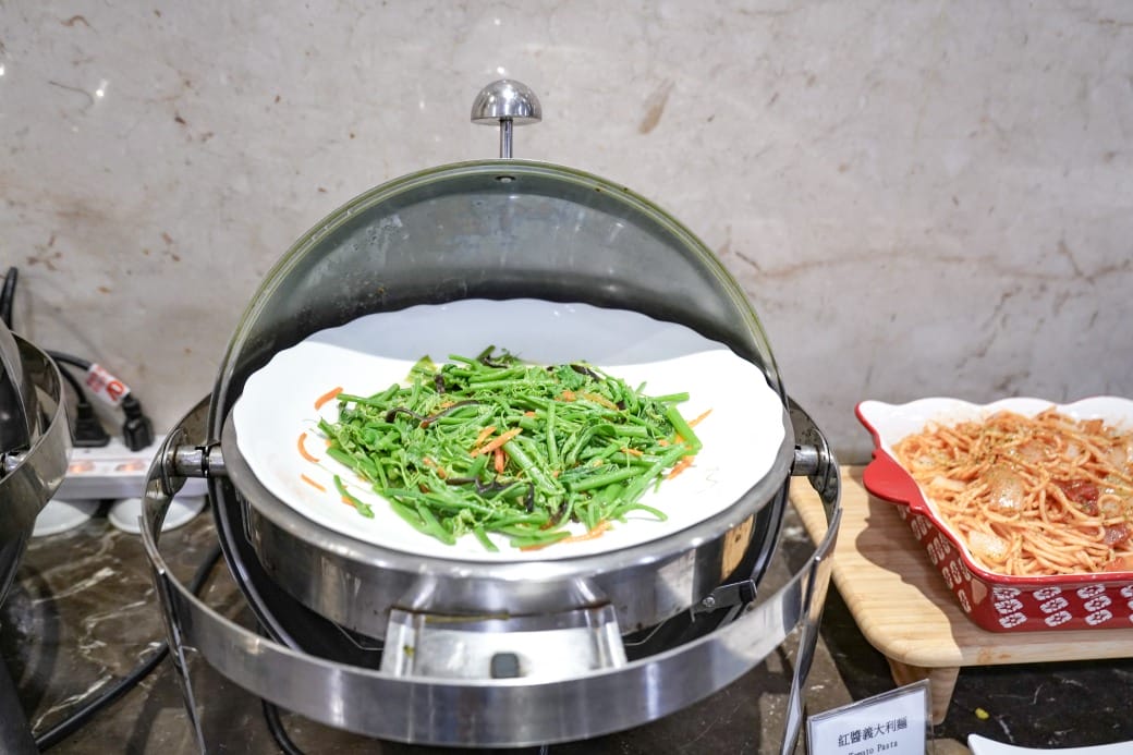 夏優旅居駁二館,高雄平價住宿推薦,下午茶點心吧還有星巴克可以喝,早餐超豐盛直接吃三個小時,飽到下午 - 第27張圖 夏優旅居駁二館,高雄平價住宿推薦,下午茶點心吧還有星巴克可以喝,早餐超豐盛直接吃三個小時,飽到下午