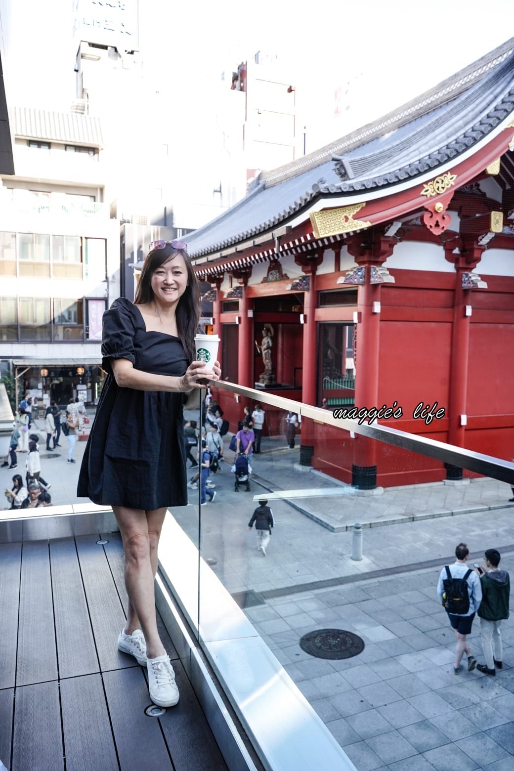 日本東京星巴克雷門店starbucks，淺草雷門旁，拍雷門最美的角度不用人擠人