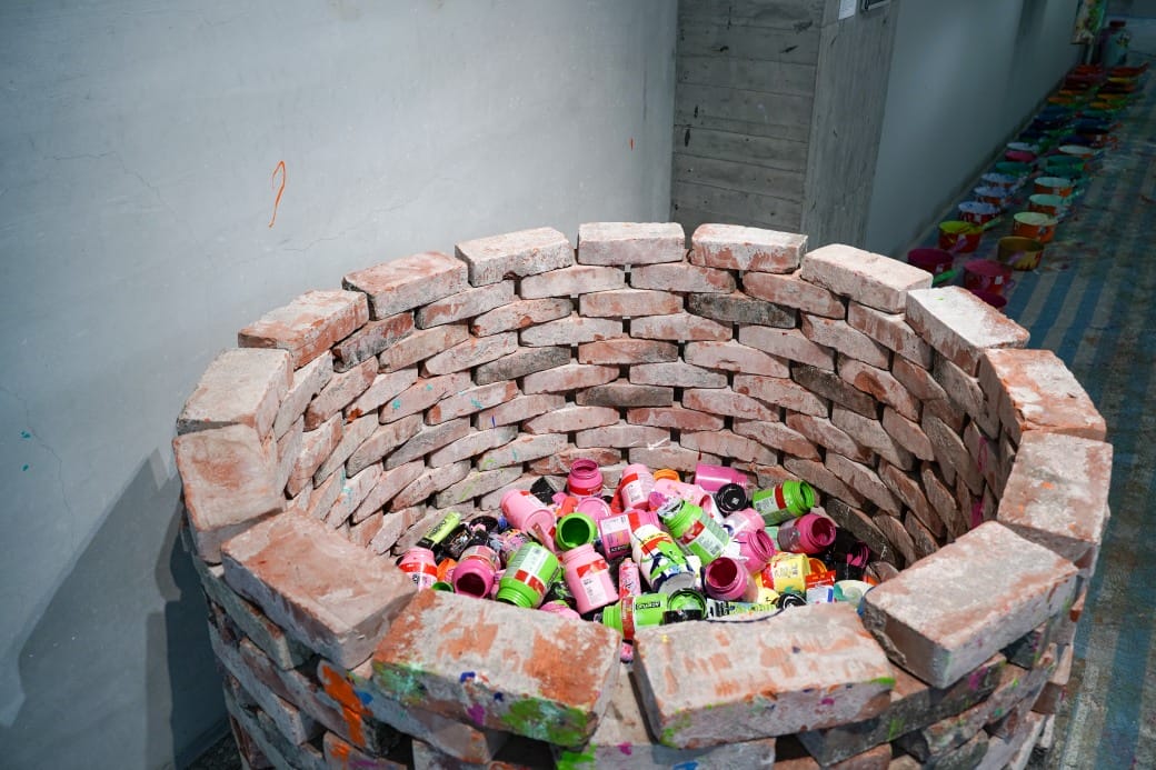 高雄永添藝術・金馬賓館當代美術館｜50年前的軍旅建築變成文青展覽藝術美術館，看展也可以喝咖啡，優惠門票