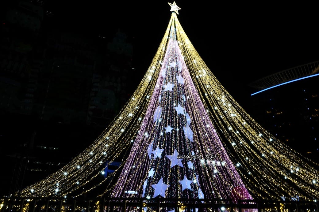 2023新北耶誕城11/17登場，四大必拍光廊，吉祥物桑塔熊登場，6大亮點搶先看，時間，交通，活動攻略