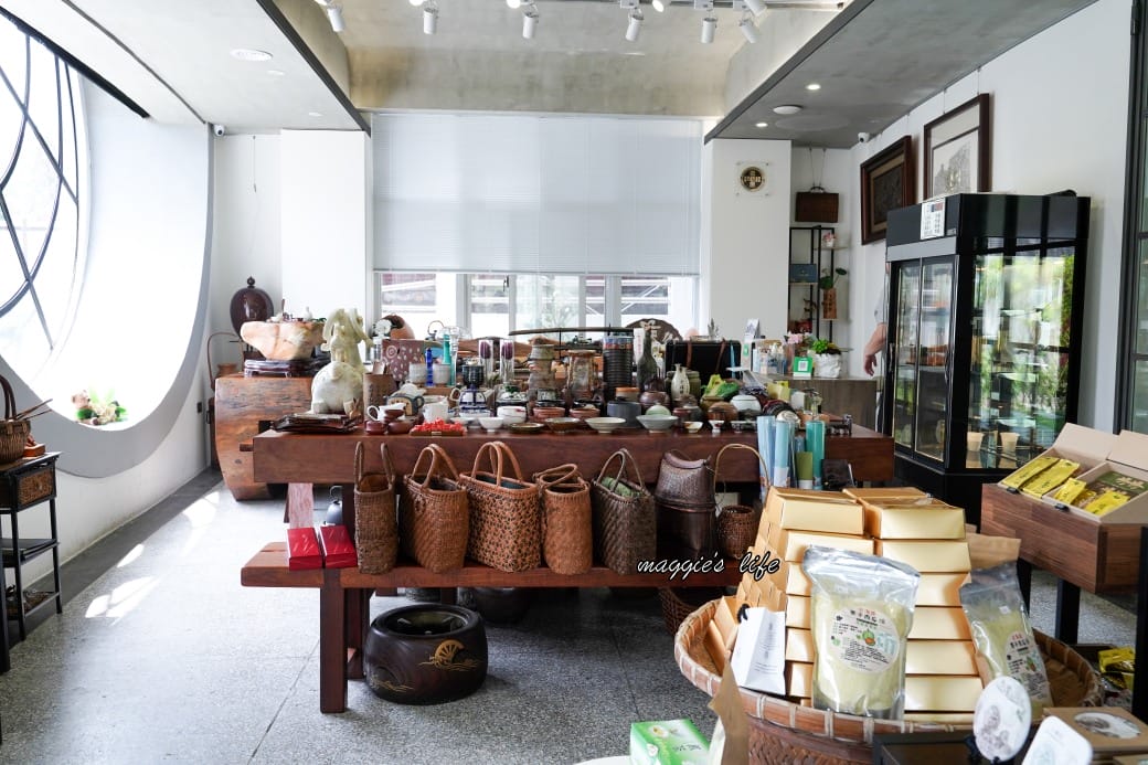 小興苑｜南投中興新村景點，台灣第一女建築師設計，森林系小清新庭院，網美打卡拍照景點