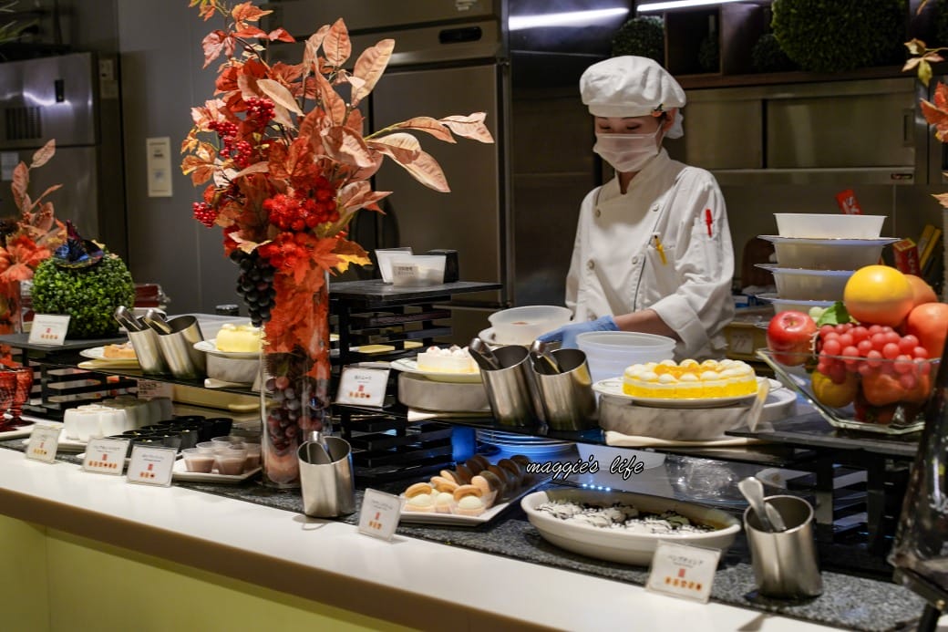 日本東京景觀餐廳,淺草武藏自助餐廳吃到飽 Sky Grill Buffet Musashi,淺草豪景飯店26樓晴空塔景觀夜景餐廳 - 第84張圖 日本東京景觀餐廳,淺草武藏自助餐廳吃到飽 Sky Grill Buffet Musashi,淺草豪景飯店26樓晴空塔景觀夜景餐廳