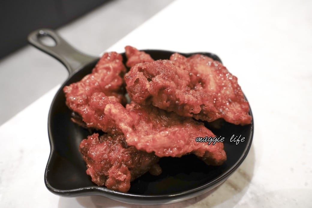 橋村炸雞，韓國一定要吃的炸雞，怎麼在台北我有點失望！