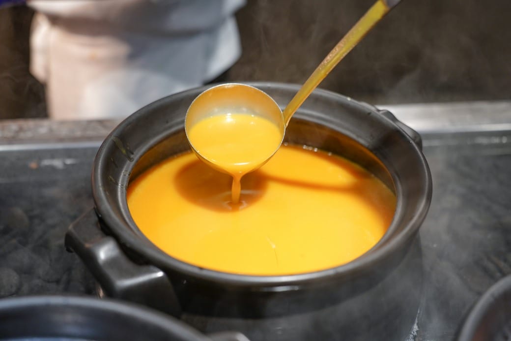 台北福華大飯店｜彩虹座自助餐吃到飽，義大利美食節17區新菜色，生蠔鮑魚螃蟹現煎牛排生牛肉，紅白酒啤酒香檳無限暢飲，價位菜色大公開！