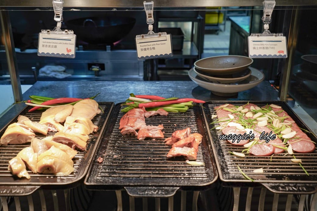 台北寒舍艾美酒店探索廚房|推薦必吃松葉蟹吃到飽，台北五星級飯店自助餐超狂！