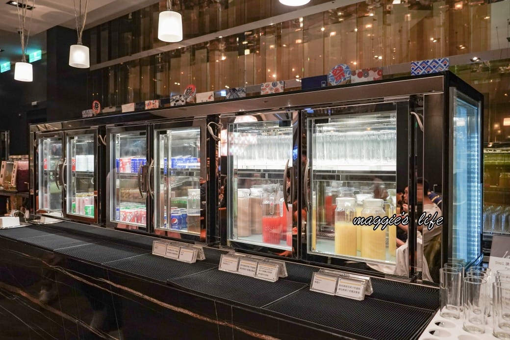 台北寒舍艾美酒店探索廚房|推薦必吃松葉蟹吃到飽，台北五星級飯店自助餐超狂！